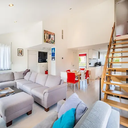 In With Sunny Terrace, Cleaning Included Villa