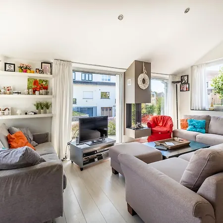 Villa In With Sunny Terrace, Cleaning Included *